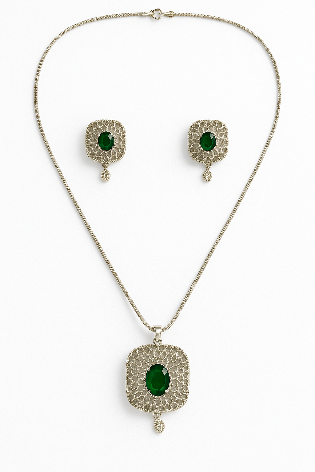 Stylishpendantnecklace